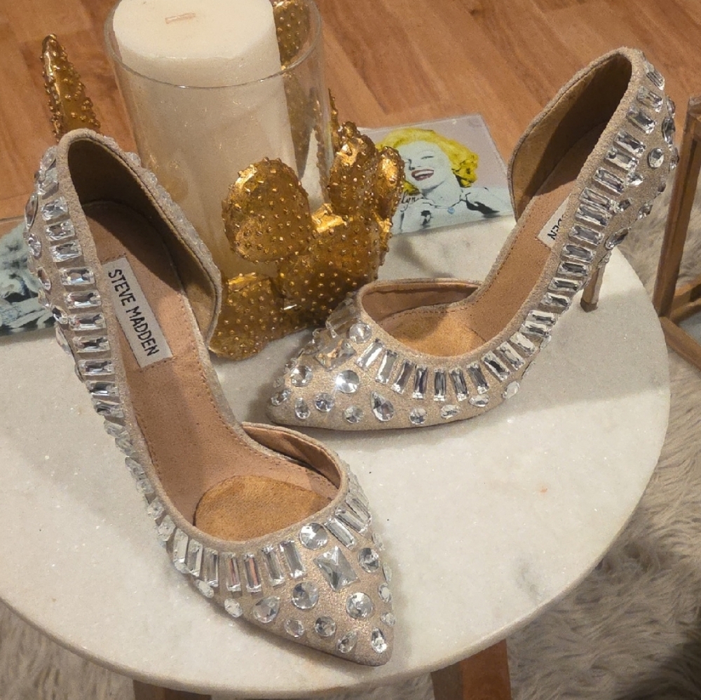 Steve Madden Sparkling Silver Heels